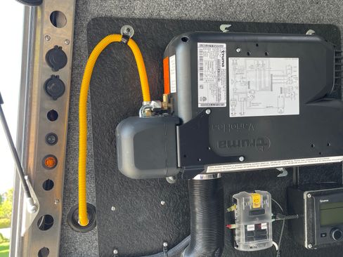 Used 2022 Ford F350 Limited image 21