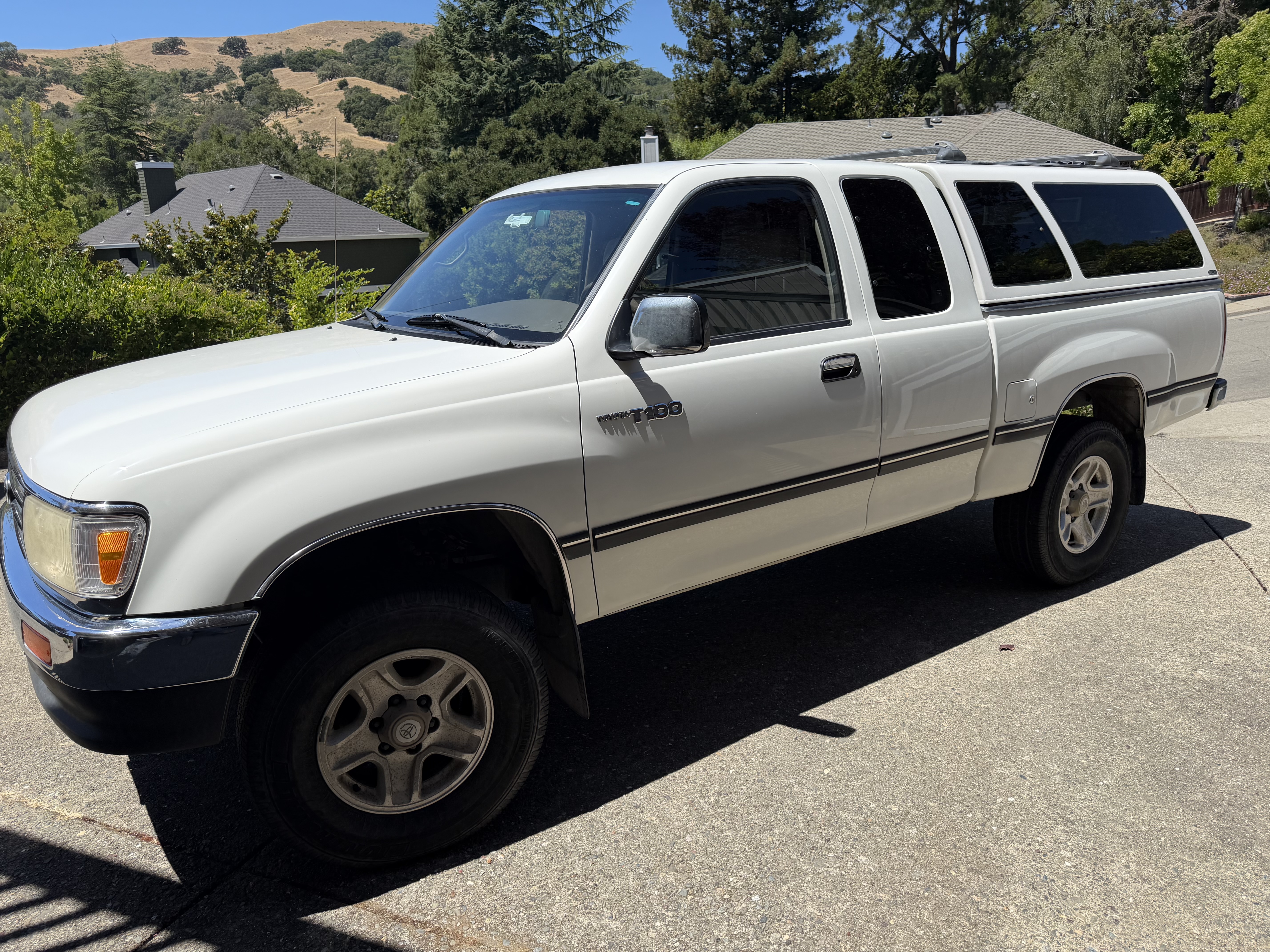 Used 1998 Toyota T100 SR5 AWD/4WD image 1