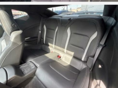 Used 2022 Chevrolet Camaro ZL1 image 5