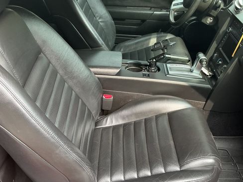 Used 2008 Ford Mustang GT Premium RWD image 7