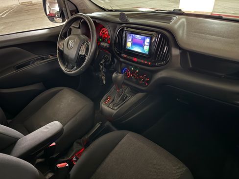 Used 2015 RAM ProMaster City Tradesman SLT w/ Rear Back-up Camera Group image 18