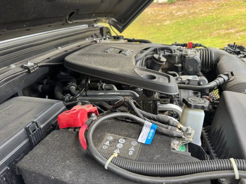 Used 2019 Jeep Wrangler Unlimited Rubicon image 18