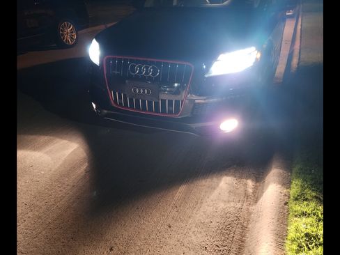 Used 2013 Audi Q7 3.0T S line Prestige image 2