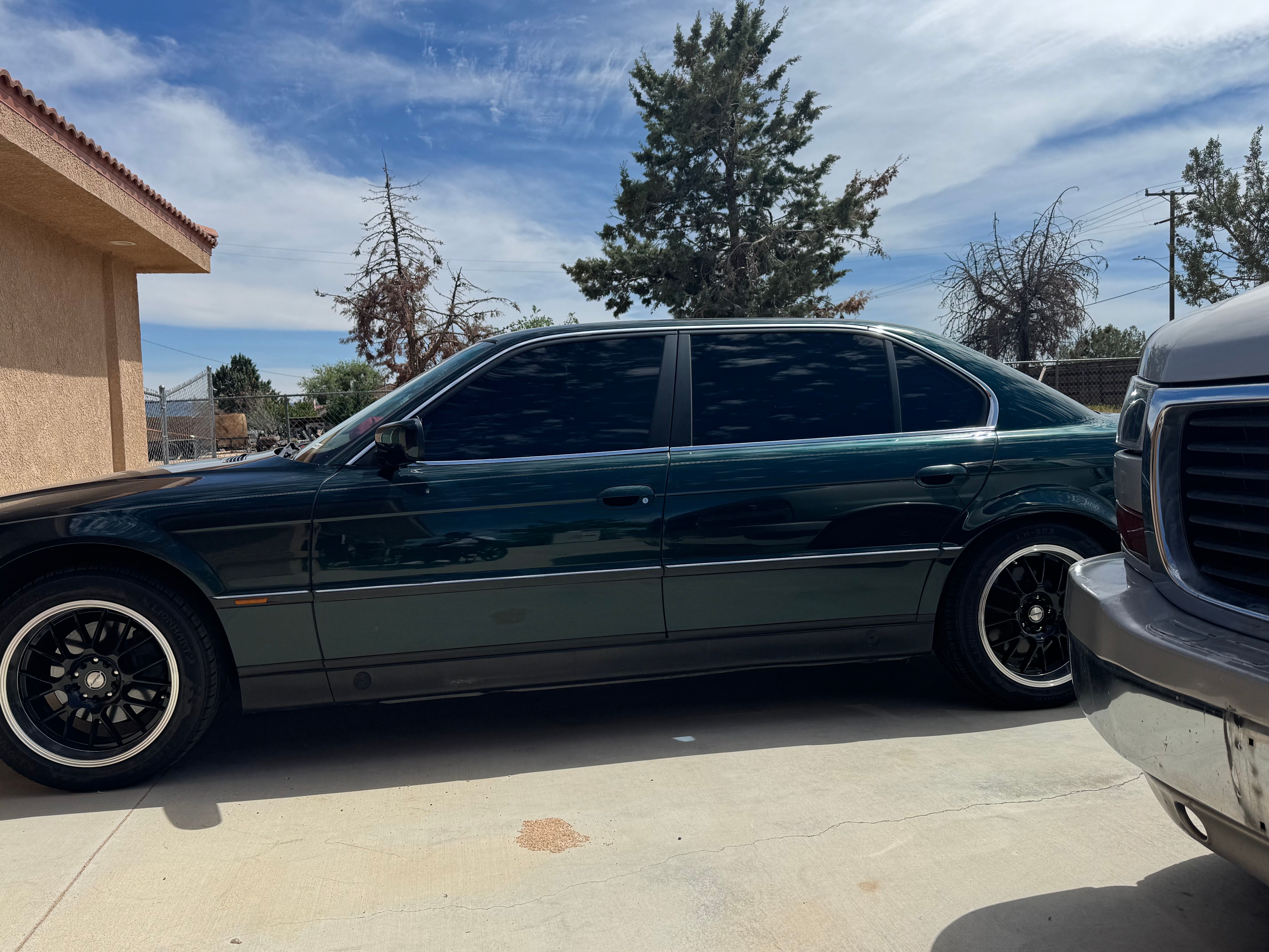 Used 1997 BMW 740iL RWD image 2