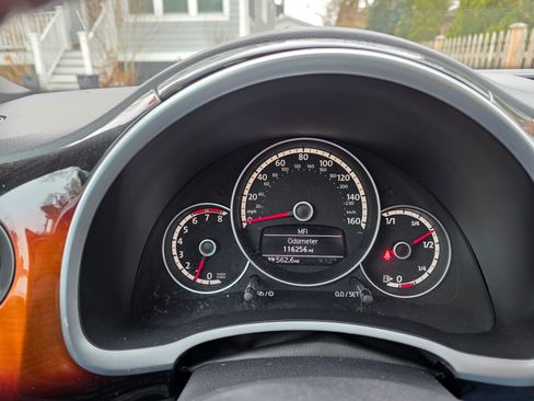 Used 2013 Volkswagen Beetle 2.5 Fender image 14