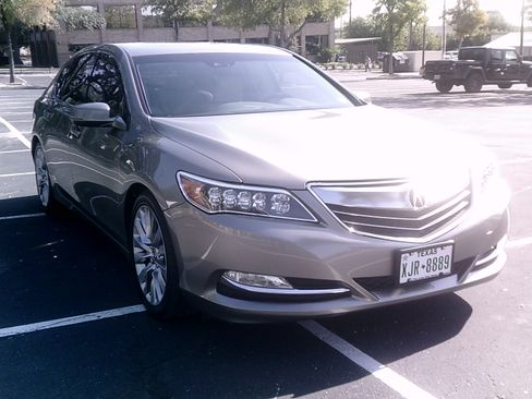 Used 2016 Acura RLX w/ Technology Package image 5
