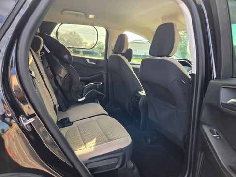 Used 2021 Ford Escape SE w/ Convenience Package FWD image 22