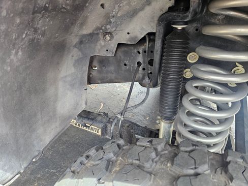 Used 2006 Ford F250 XLT AWD/4WD image 5