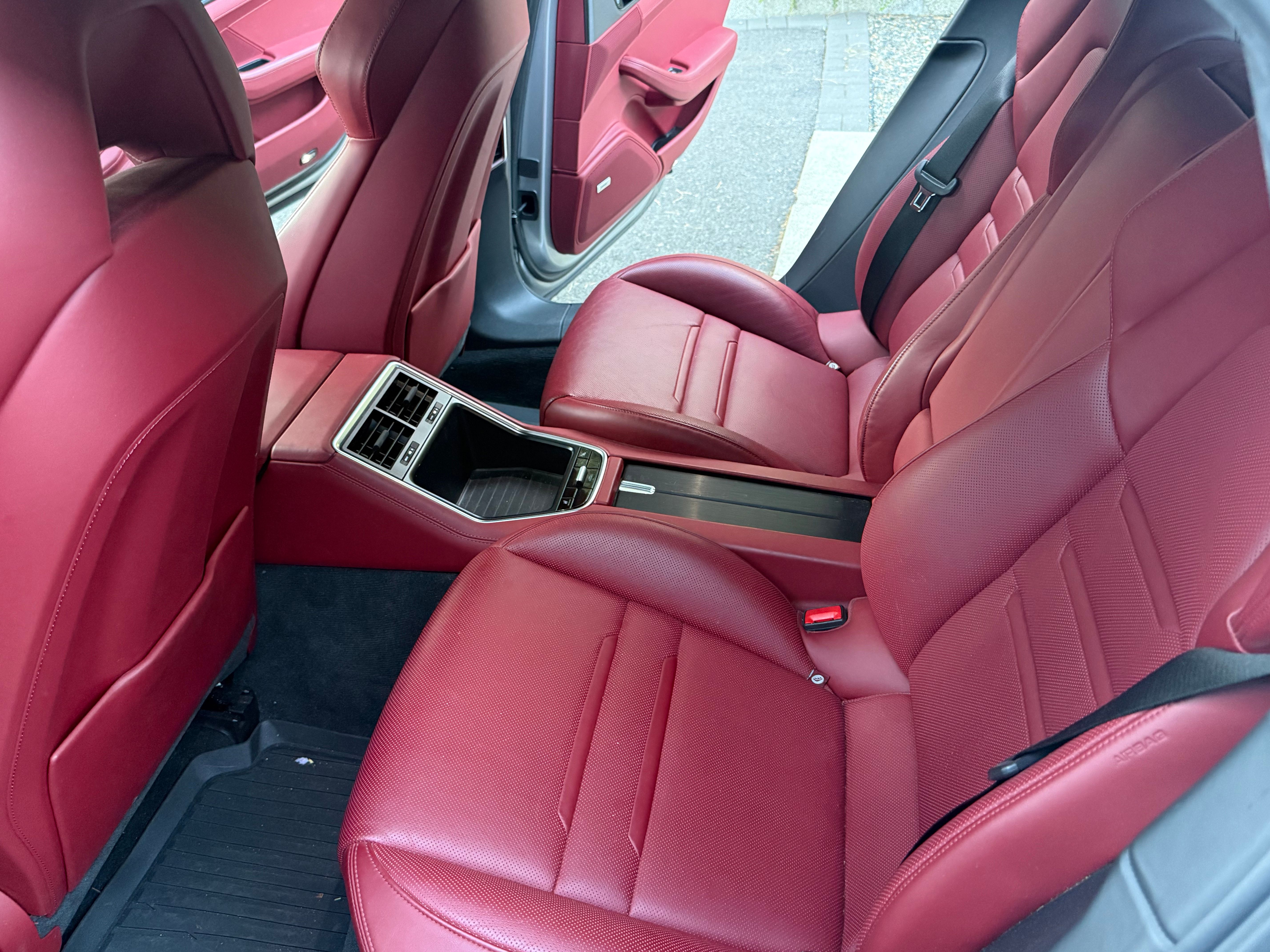 Used 2019 Porsche Panamera GTS AWD/4WD image 21