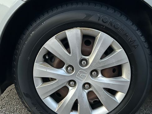 Used 2012 Honda Civic LX image 8