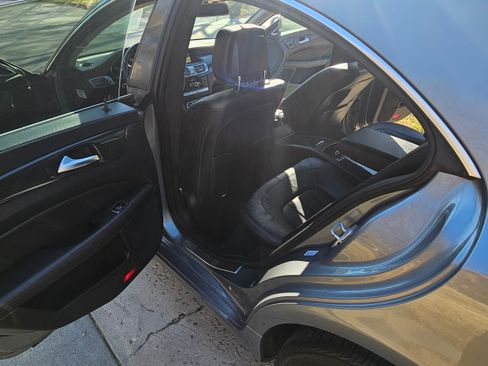 Used 2012 Mercedes-Benz CLS 550 image 14