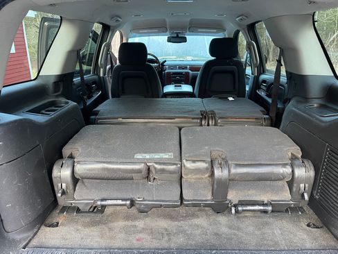 Used 2011 Chevrolet Tahoe LS w/ Texas Edition image 16