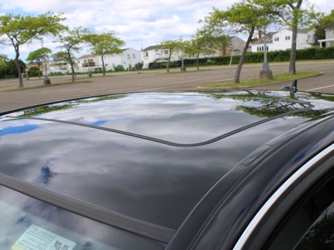 Used 2008 Mercedes-Benz C 300 Sedan image 15