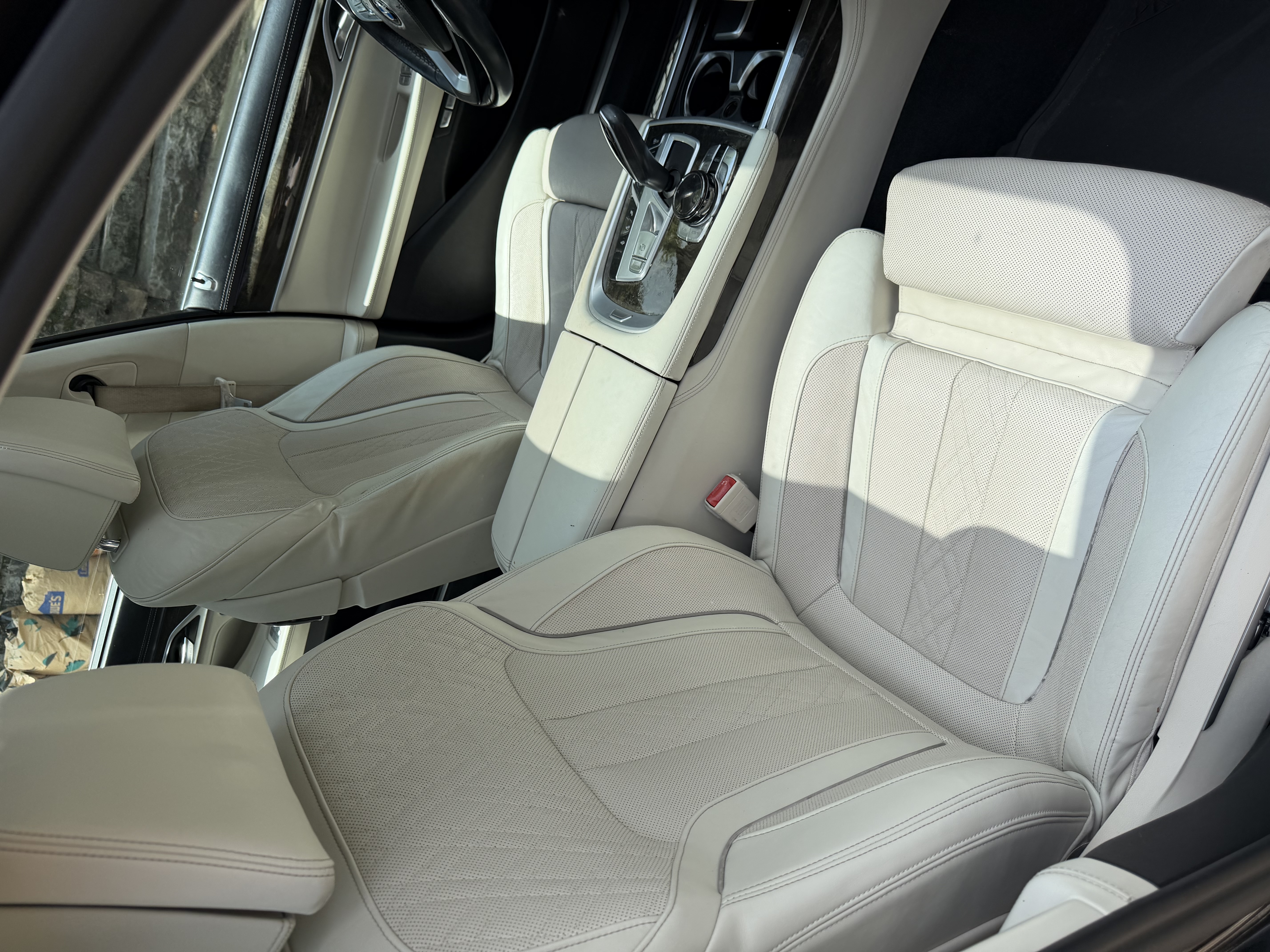 Used 2016 BMW 740i RWD image 8