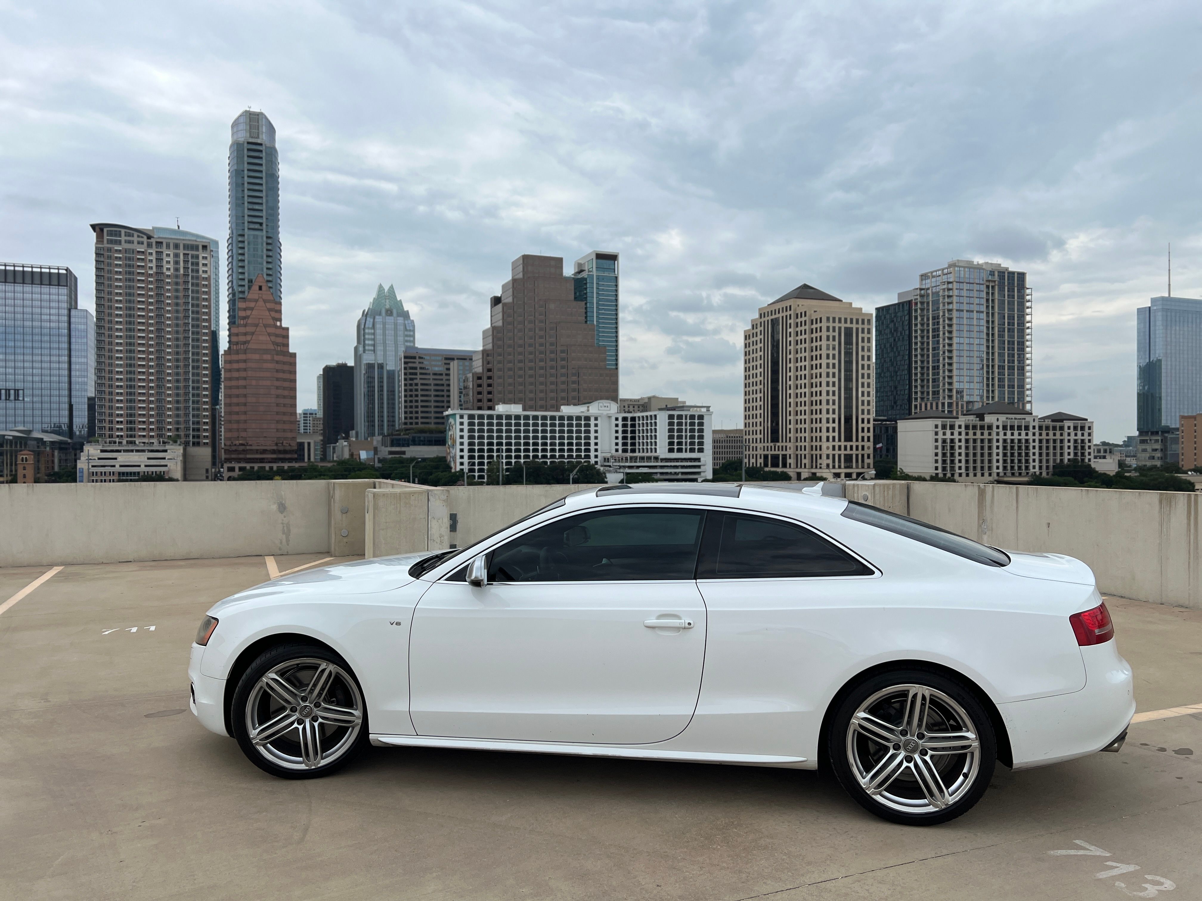 Used 2010 Audi S5 Premium Plus AWD/4WD image 5