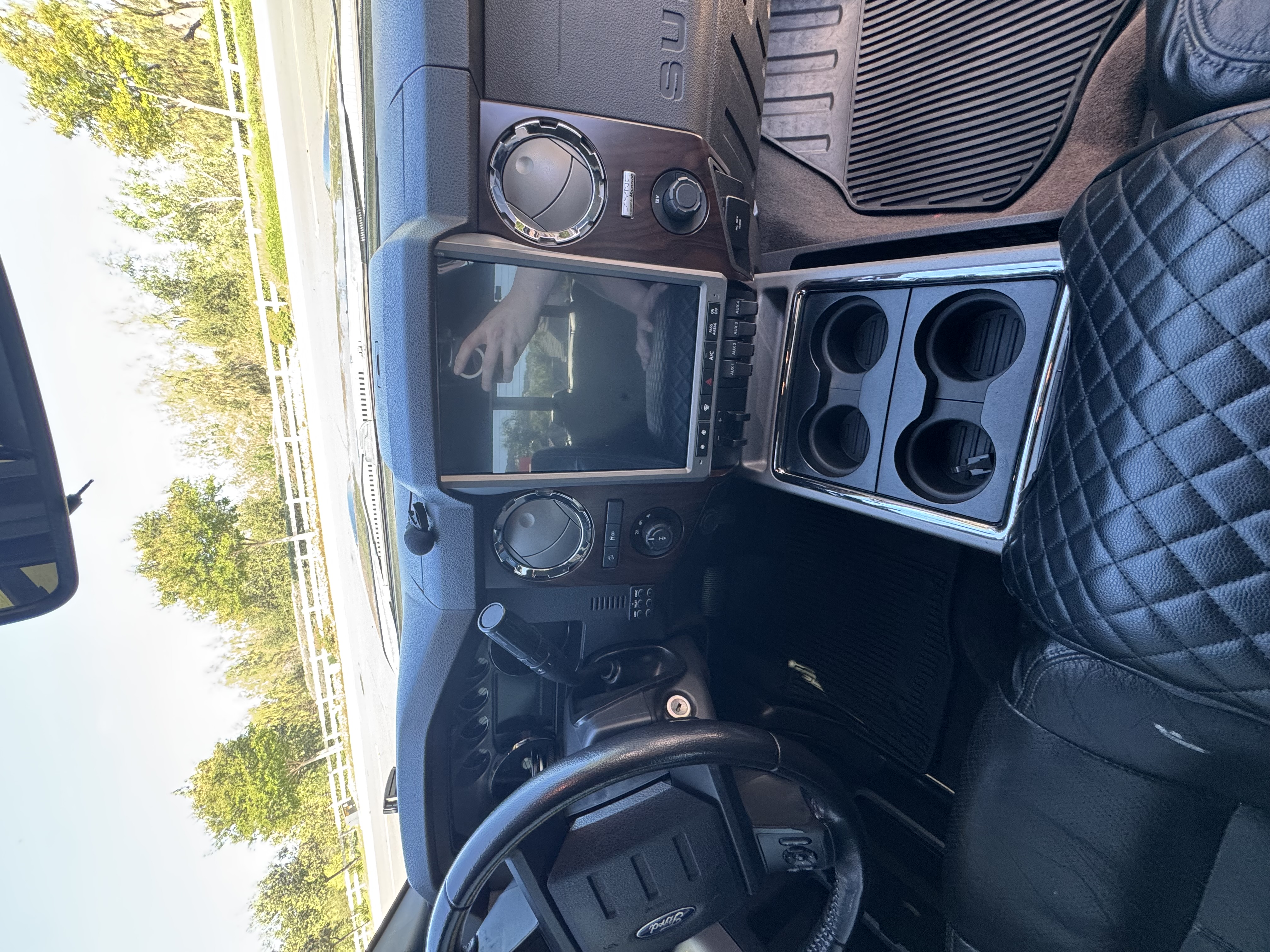 Used 2013 Ford F250 Lariat w/ Chrome Pkg AWD/4WD image 15