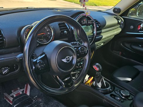 Used 2017 MINI Cooper Clubman S image 26