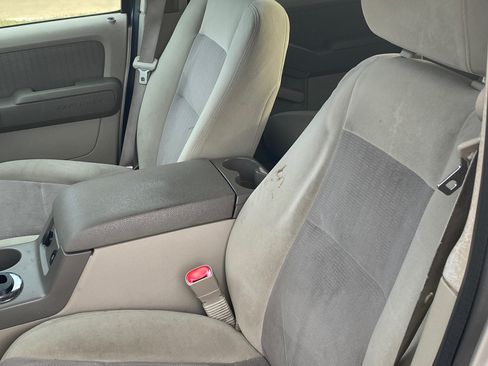 Used 2007 Ford Explorer Sport Trac XLT image 10