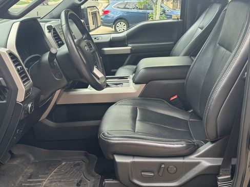 Used 2019 Ford F150 Lariat w/ Equipment Group 502A Luxury AWD/4WD image 1