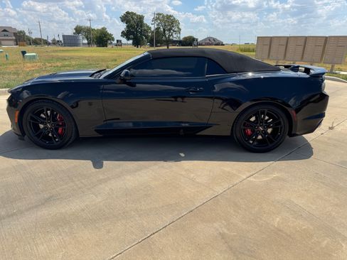 Used 2023 Chevrolet Camaro SS RWD image 17