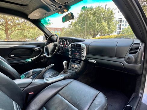 Used 2003 Porsche 911 Carrera 4S image 14