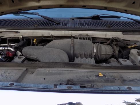 Used 2012 Ford E-250 and Econoline 250 Extended w/ Commercial Cargo Van Pkg image 16