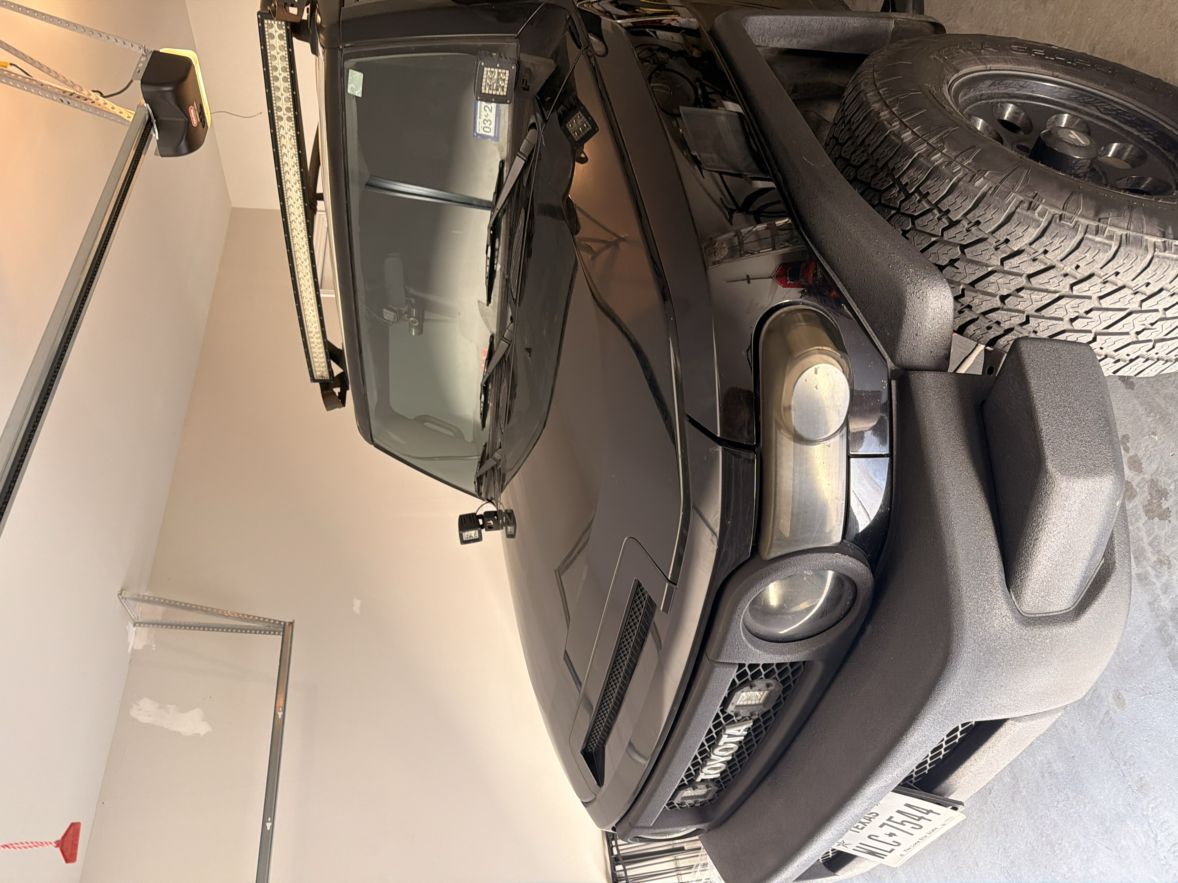Used 2008 Toyota FJ Cruiser 4WD image 1