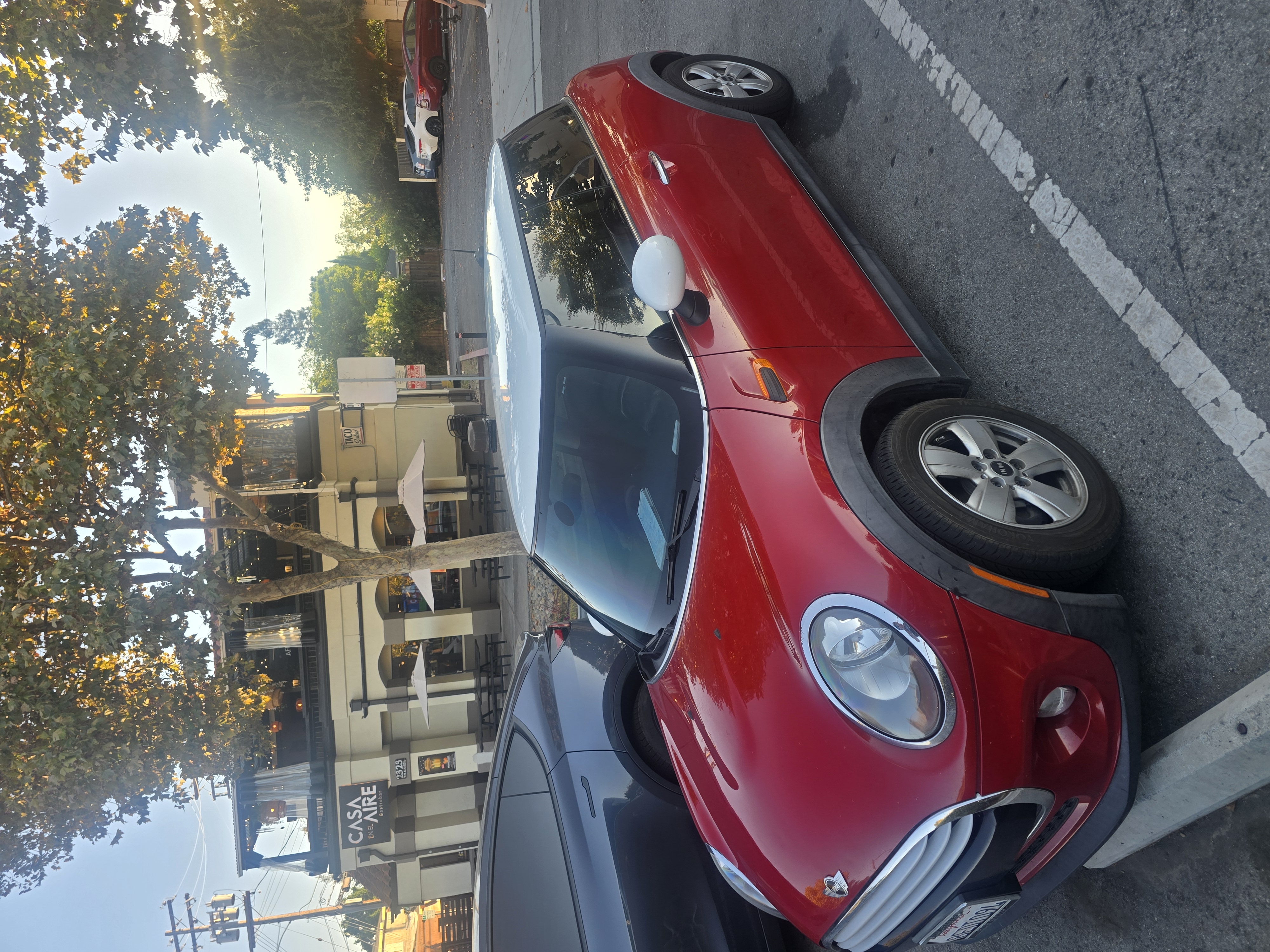 Used 2015 MINI Cooper 2-Door Hardtop FWD image 1