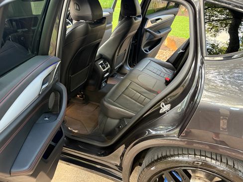 Used 2019 BMW X4 M40i AWD/4WD image 17