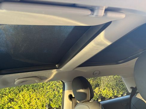 Used 2019 MINI Cooper 2-Door Hardtop image 14