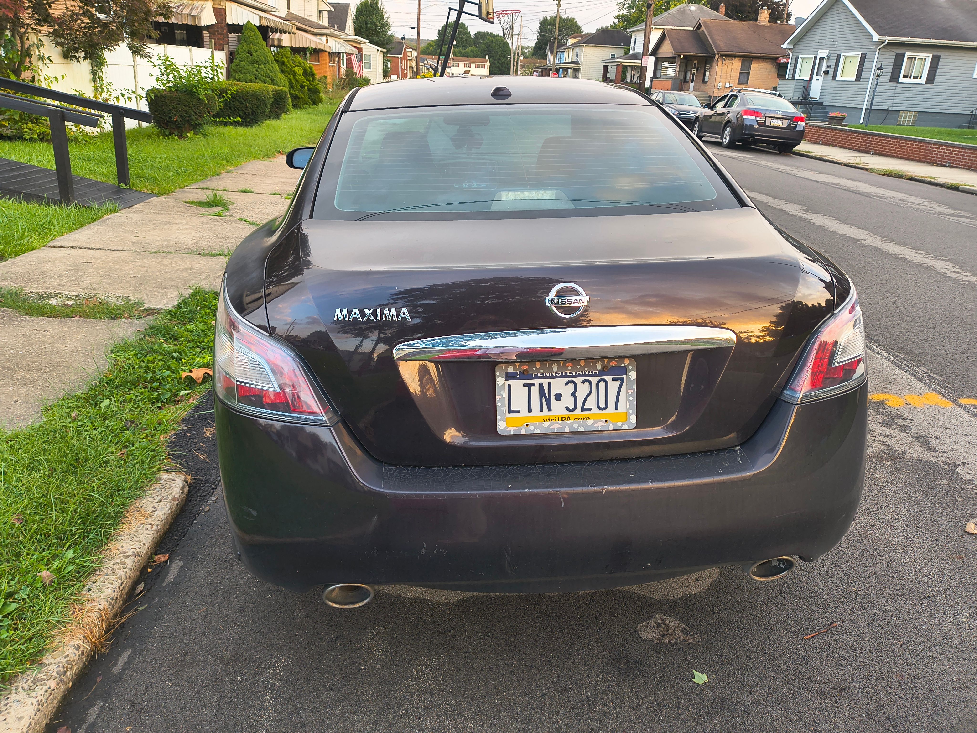 Used 2014 Nissan Maxima 3.5 SV w/ SV Value Package FWD image 2