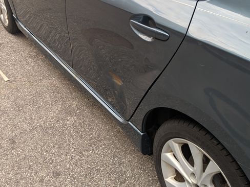 Used 2010 MAZDA MAZDA3 s Grand Touring image 9