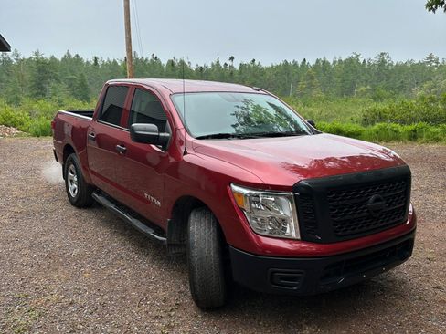 Used 2019 Nissan Titan S w/ S Utility Package AWD/4WD image 6