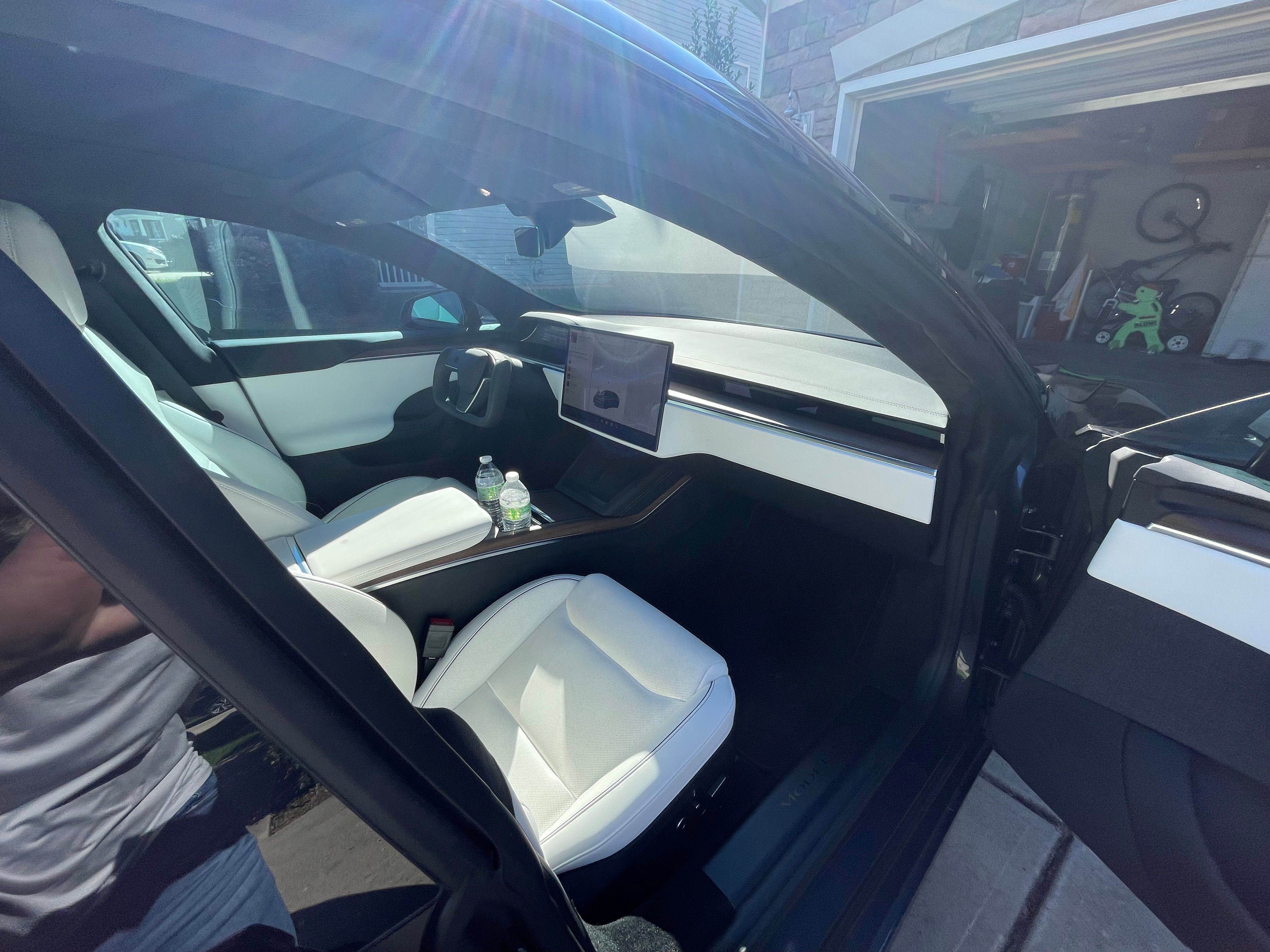 Used 2022 Tesla Model S Plaid AWD/4WD image 8