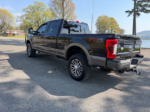 Used 2019 Ford F250 King Ranch w/ King Ranch Ultimate Package image 6