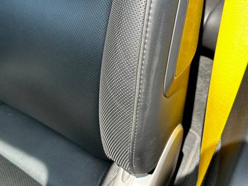 Used 2017 Porsche 911 Turbo S image 20