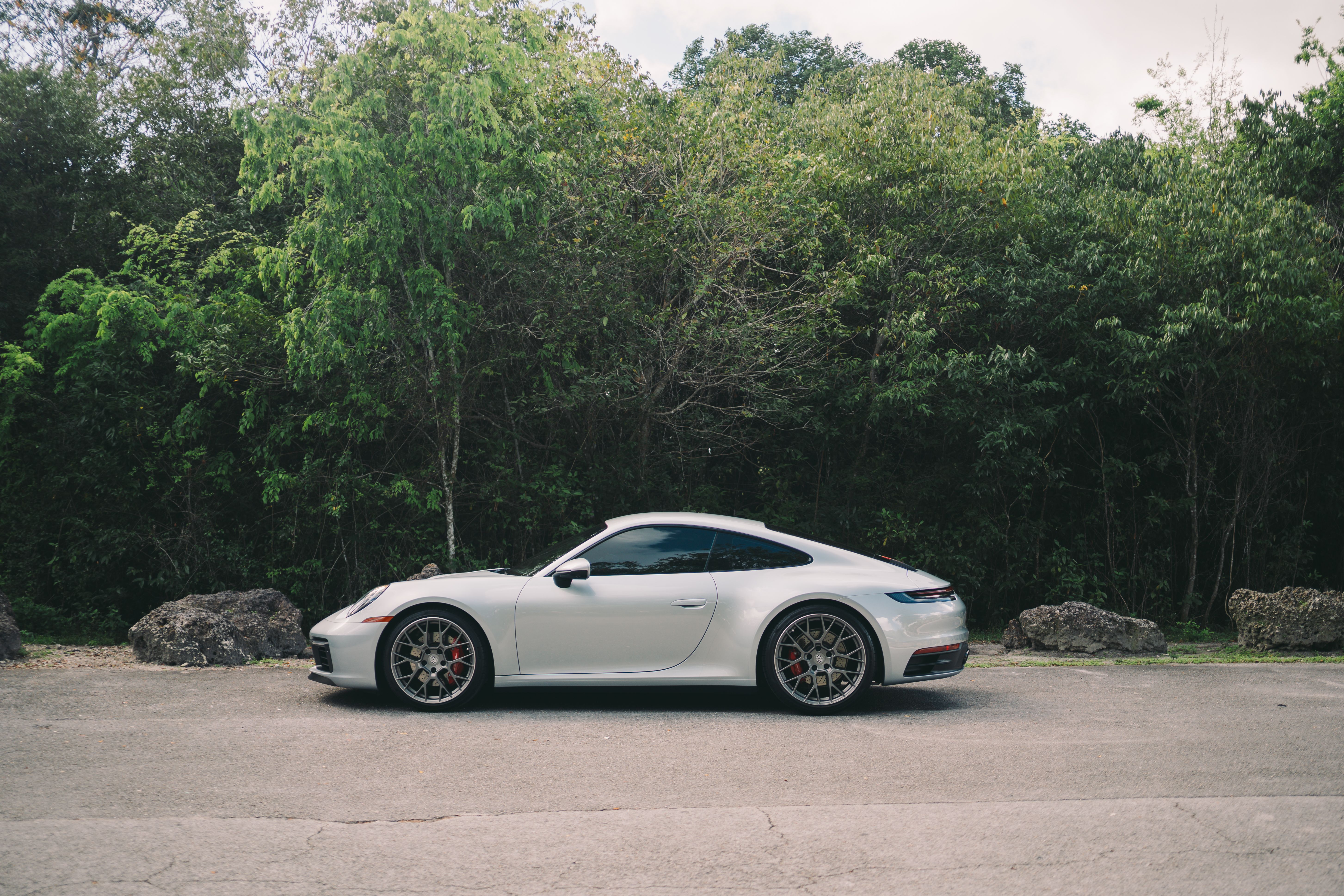 Used 2022 Porsche 911 Carrera S RWD image 5