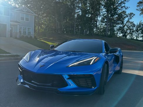 Used 2024 Chevrolet Corvette Stingray Coupe w/ Z51 Performance Package image 7