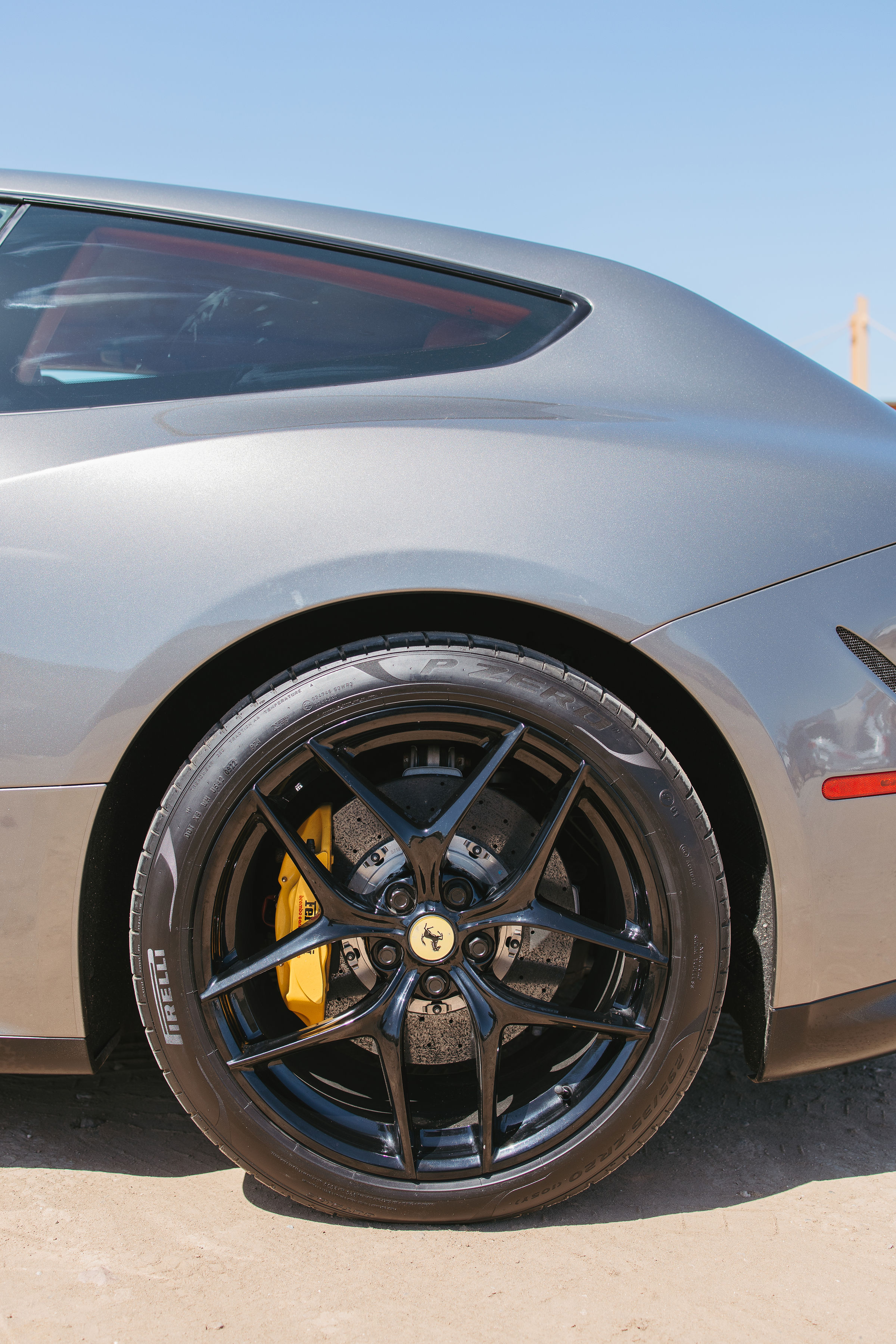 Used 2012 Ferrari FF AWD/4WD image 13