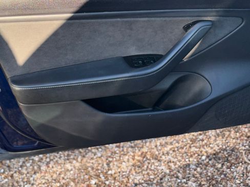 Used 2019 Tesla Model 3 Long Range image 23