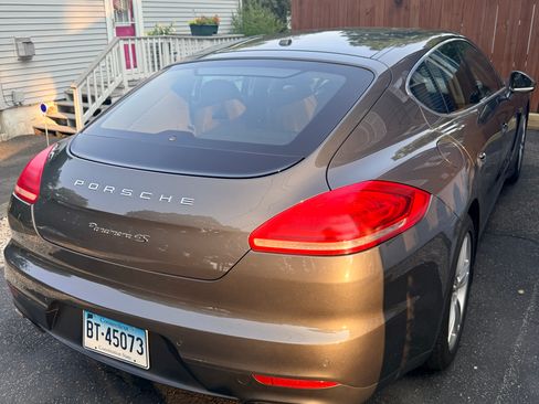 Used 2014 Porsche Panamera 4S AWD/4WD image 6