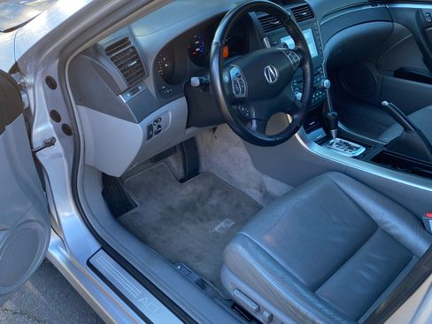 Used 2005 Acura TL image 9