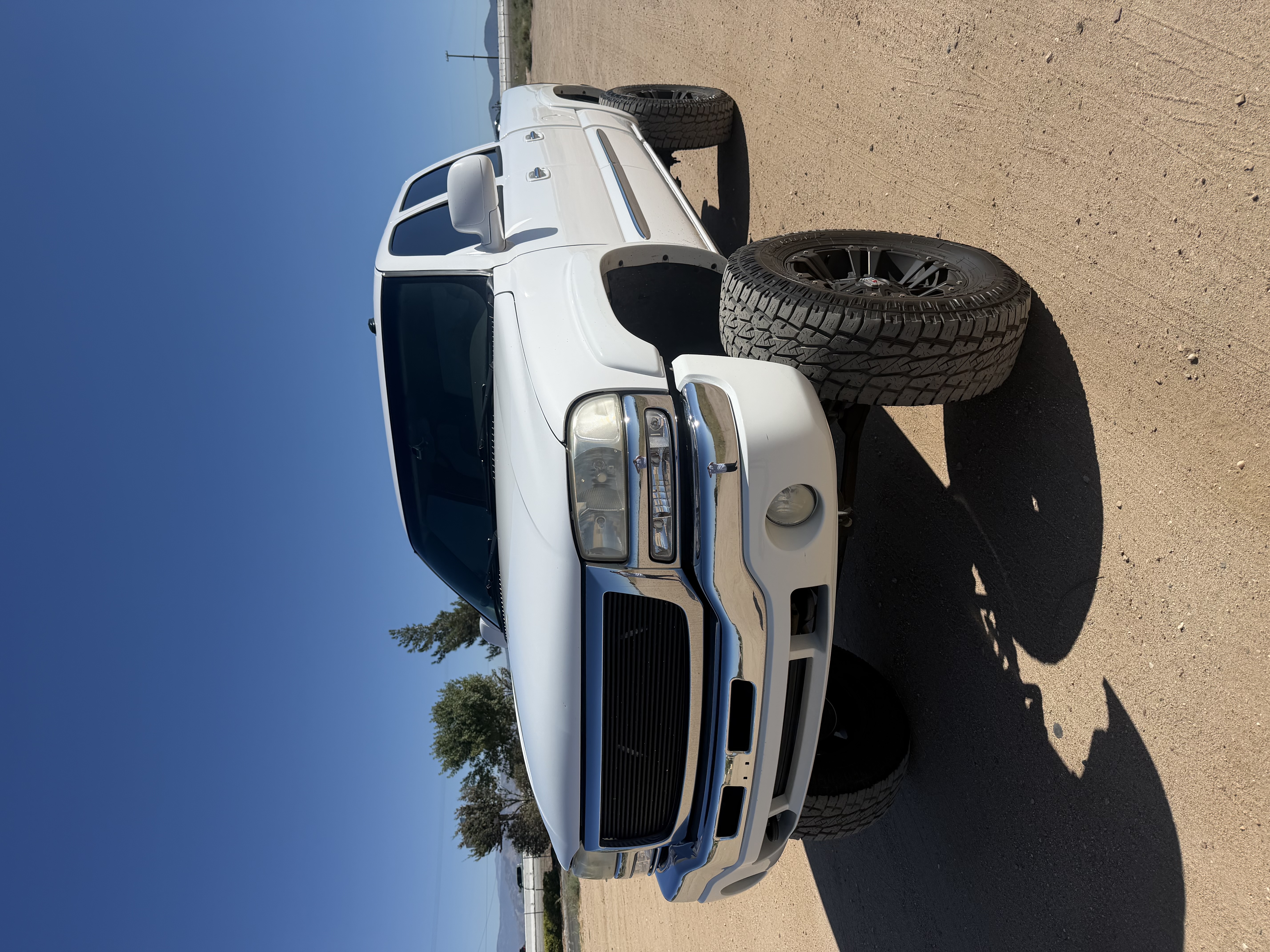 Used 2003 GMC Sierra 1500 SLT w/ SLT Preferred Equipment Group RWD image 13
