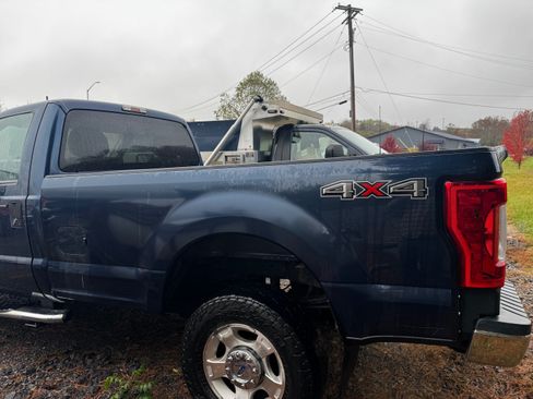 Used 2016 Ford F250 XLT w/ XLT Value Package image 6