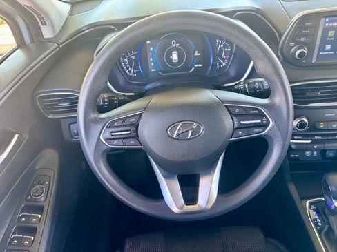Used 2019 Hyundai Santa Fe SEL image 12