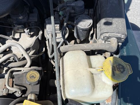 Used 2001 Jeep Wrangler Sport image 14