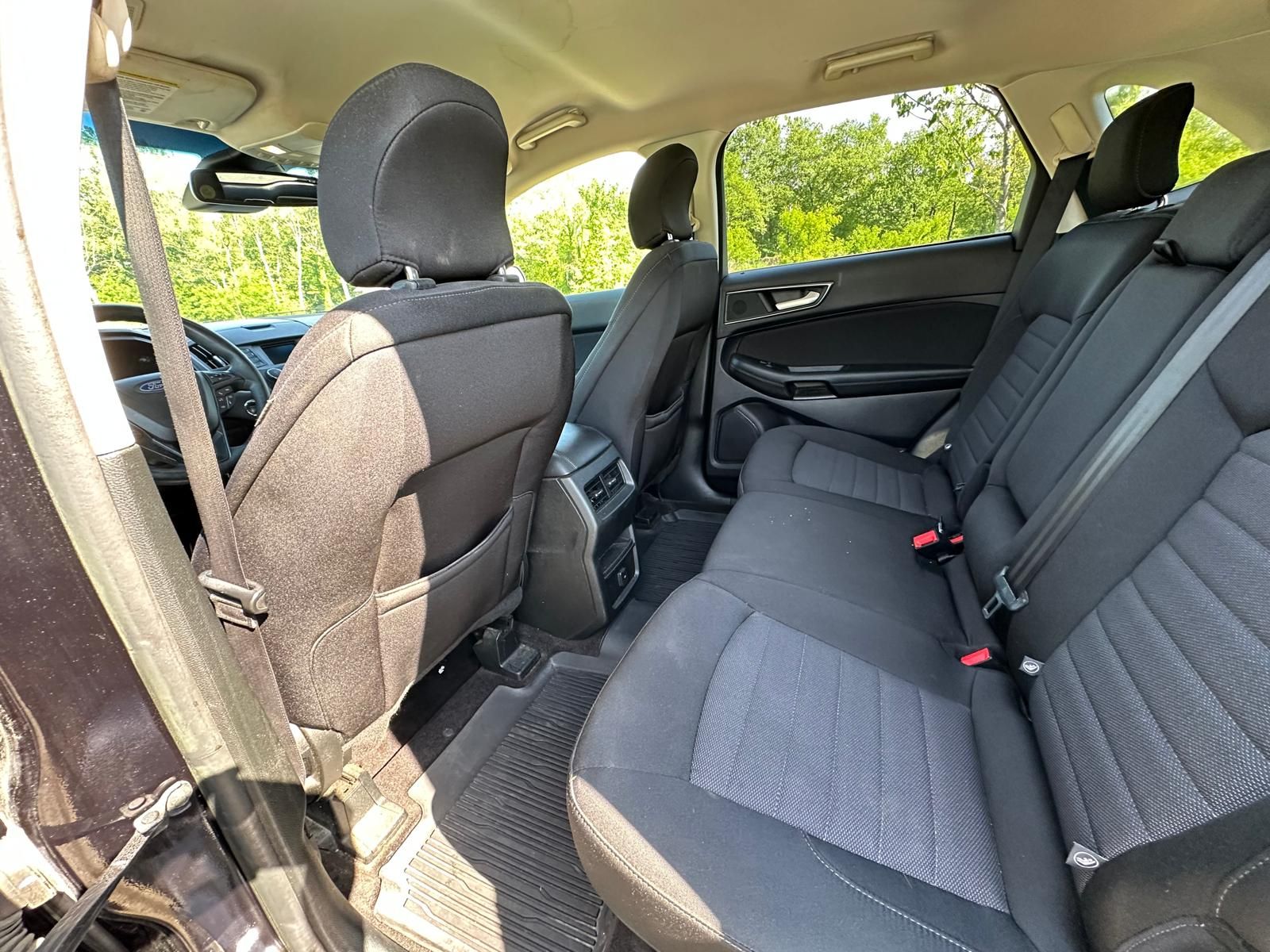 Used 2019 Ford Edge SE w/ Cargo Accessory Package FWD image 27