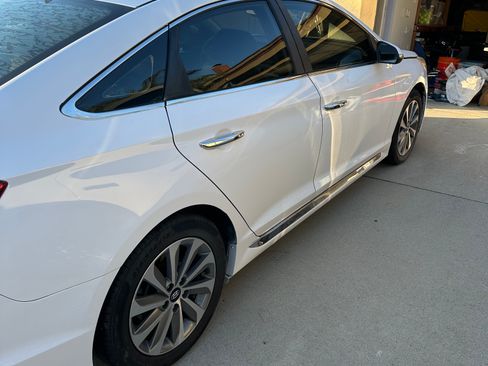 Used 2015 Hyundai Sonata Sport w/ Option Group 03 image 8