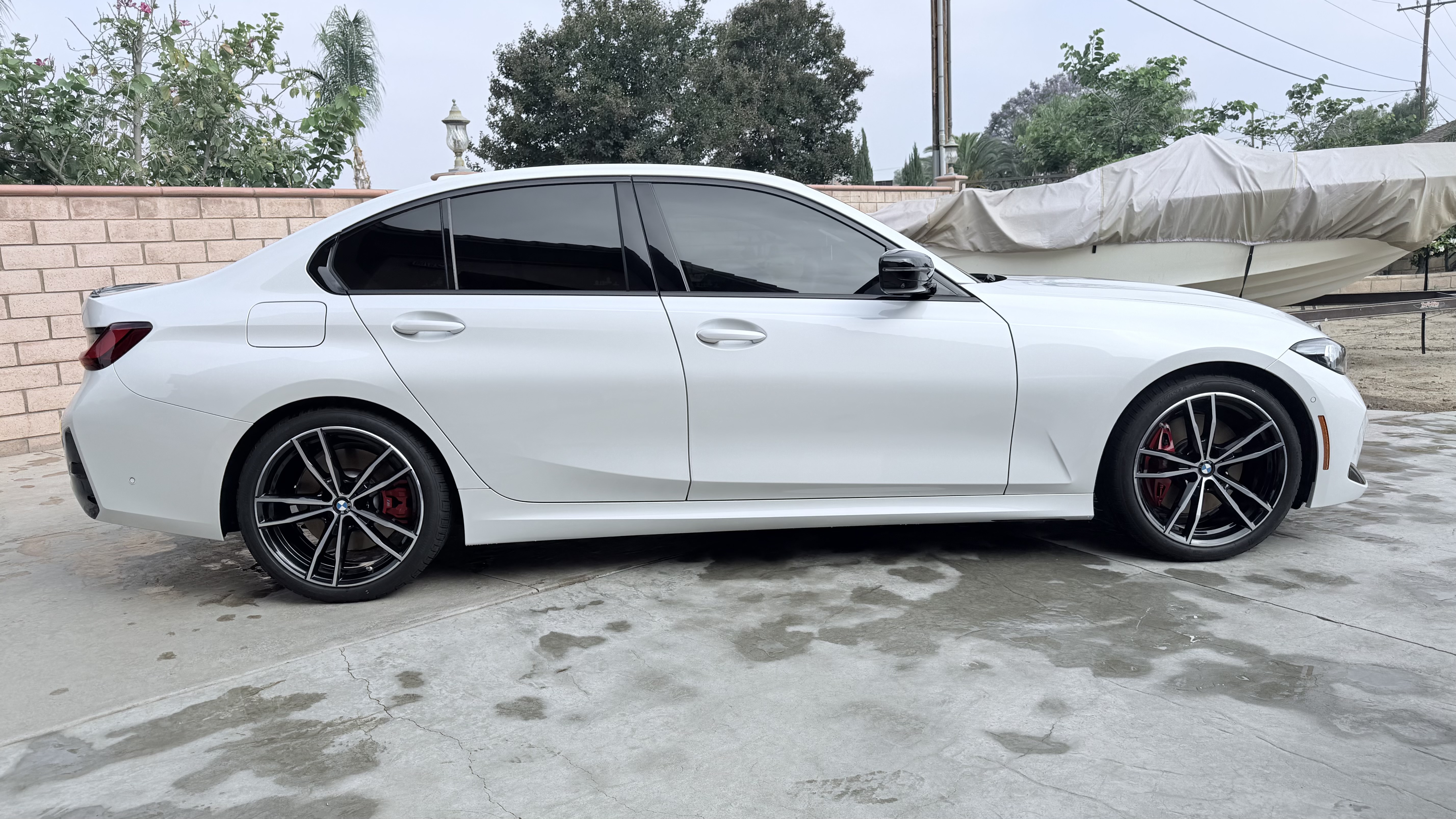 Used 2024 BMW 330i Sedan w/ M Sport Package RWD image 13