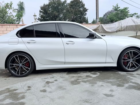 Used 2024 BMW 330i Sedan w/ M Sport Package RWD image 12